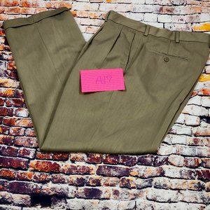 Stafford Classic Fit Men's Dress Pants